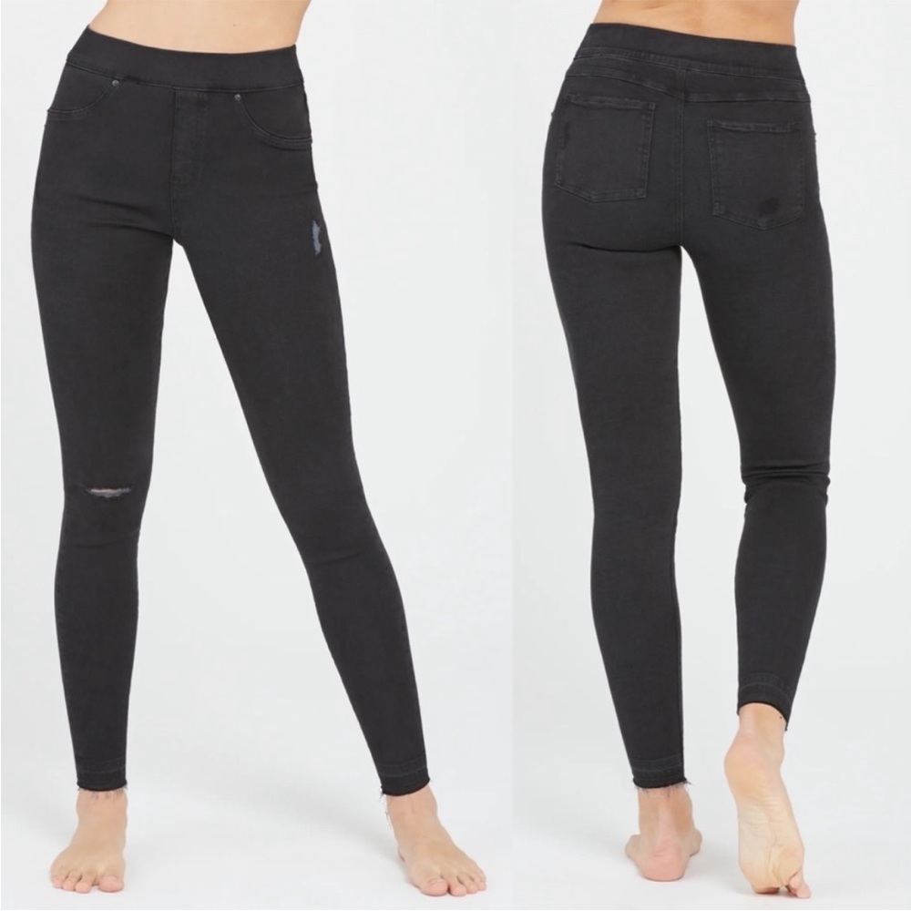 Spanx Vintage Black High Rise Distressed Denim Legging Size Large NWT